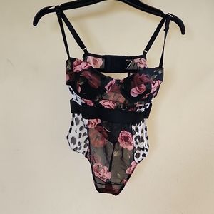 Frederick's of Hollywood- Lingerie